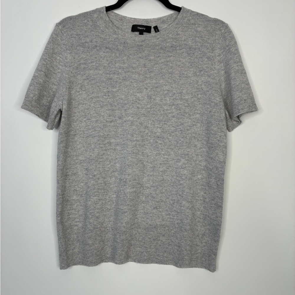 Theory  Short-Sleeve Sweater in Feather Cashmere Gray Size M #0040
